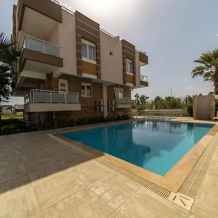 Appartamento Cozy With Shared Pool Near In Muratpasa, Antalia